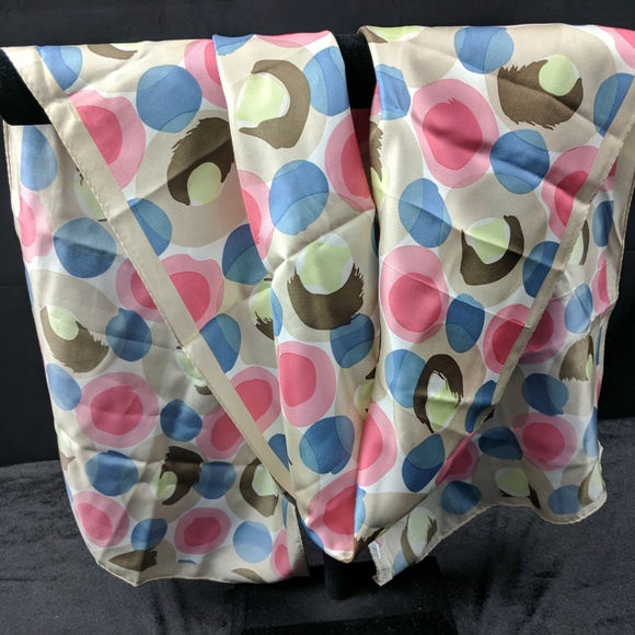 Scarf - Picture 4 of 5